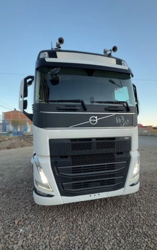 Volvo FH13 500 Samurai 2022 — foto principal