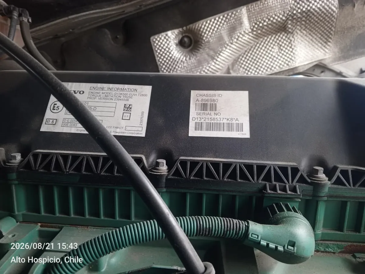 Volvo FH 500 2022 — foto 4 de 8 (IC-002)