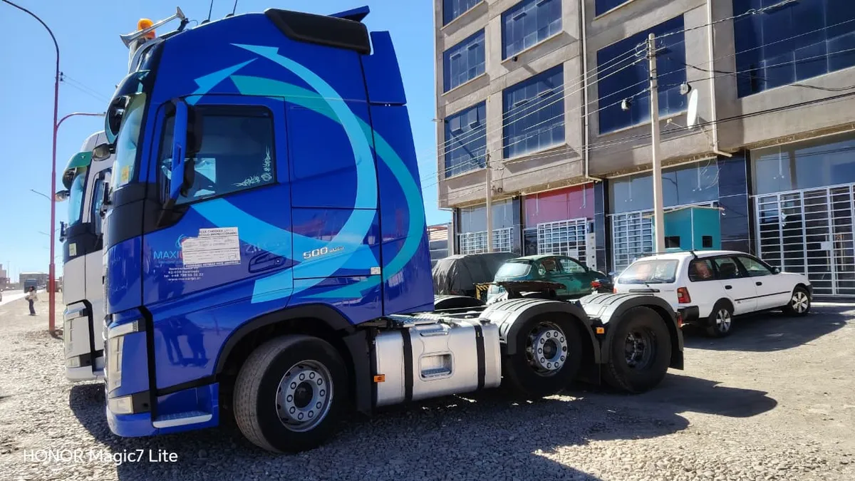 Volvo FH13 500 Fushier 2021 — foto 4 de 6 (IC-007)