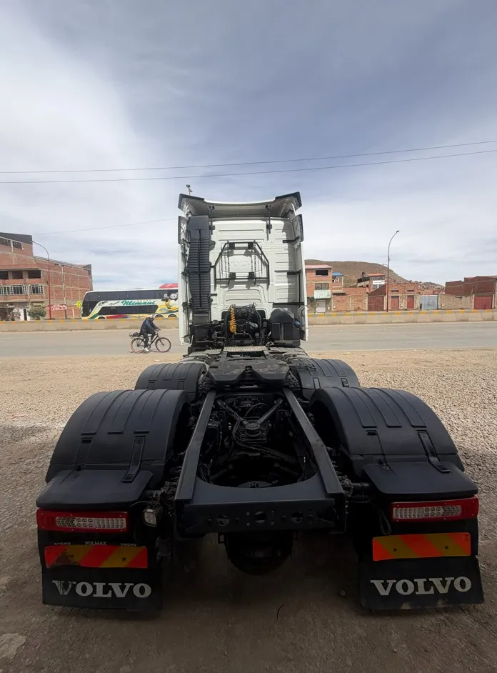 Volvo FH13 500 Samurai 2021 — foto 4 de 8 (IC-018)